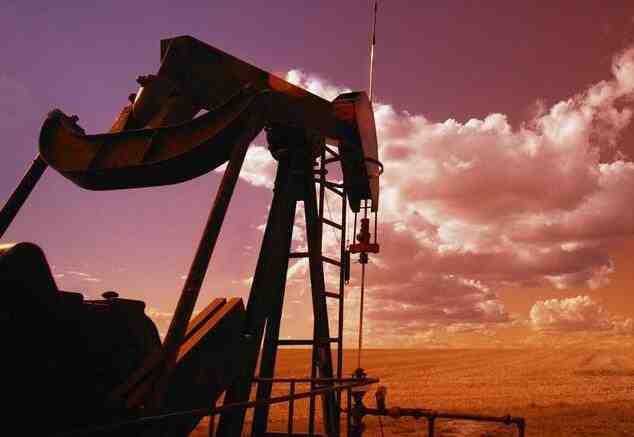 美国原油库存大增 有人警告原油已进入危险区- 期货评论_赢家财富网